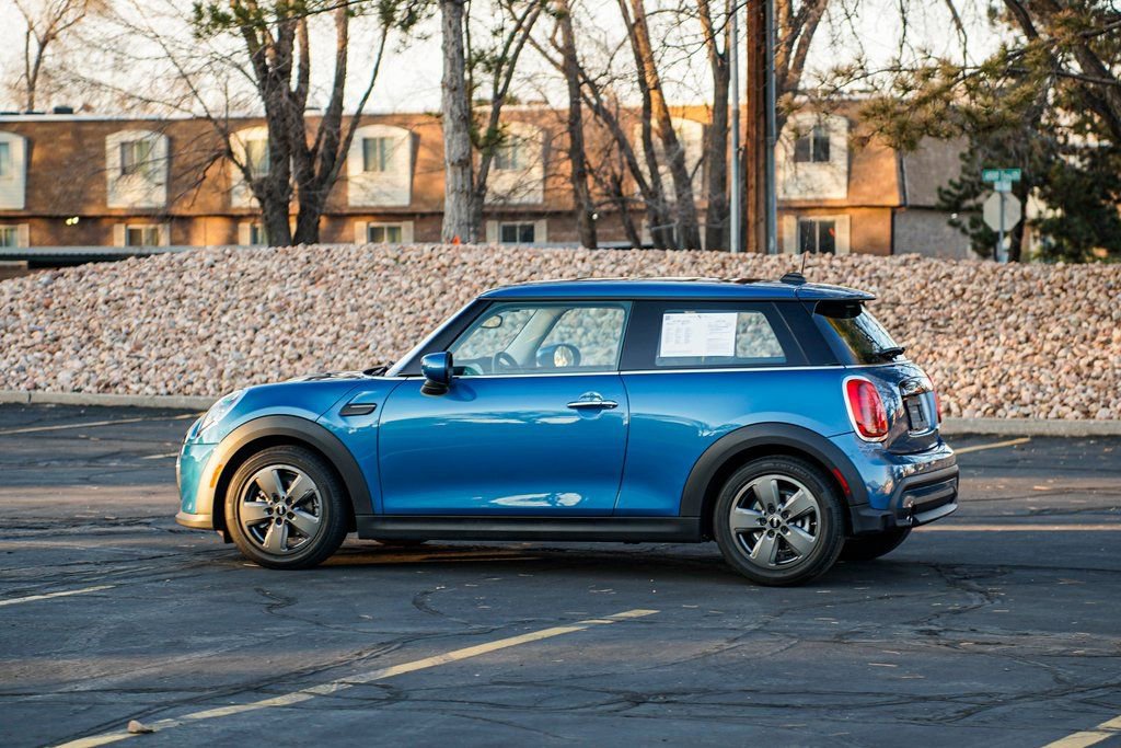 Certified 2023 MINI Cooper 2-Door Hardtop image 7
