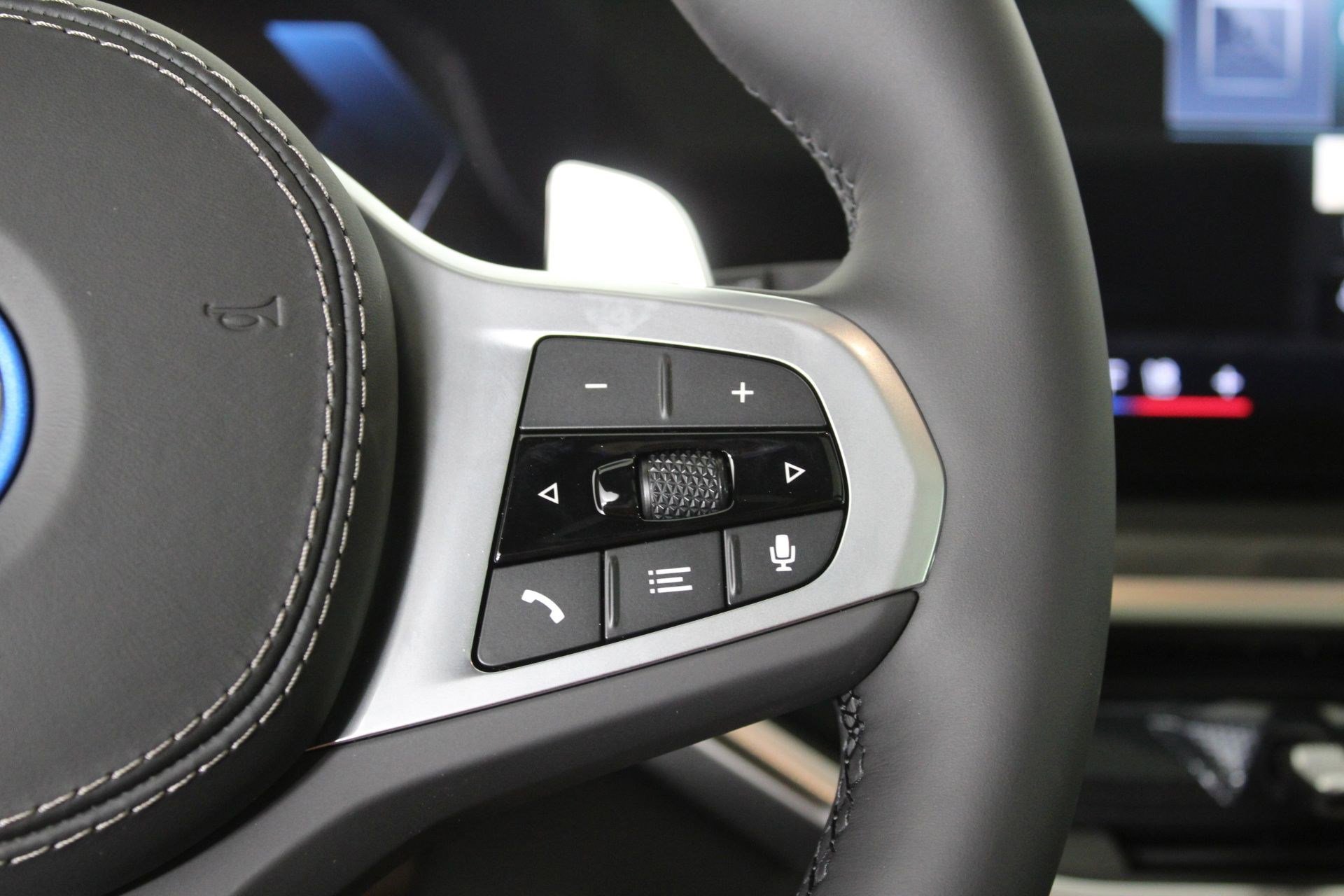 New 2026 BMW X5 xDrive50e w/ Executive Package AWD/4WD image 29