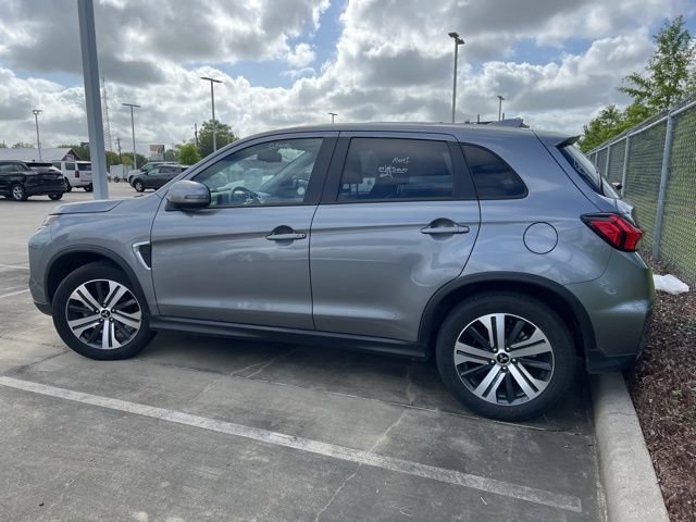 Used 2025 Mitsubishi Outlander Sport SE AWD/4WD image 5