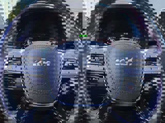 Used 2022 Kia Telluride SX w/ Nightfall Edition Package image 25