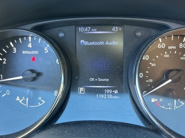 Used 2018 Nissan Rogue Sport SV image 12