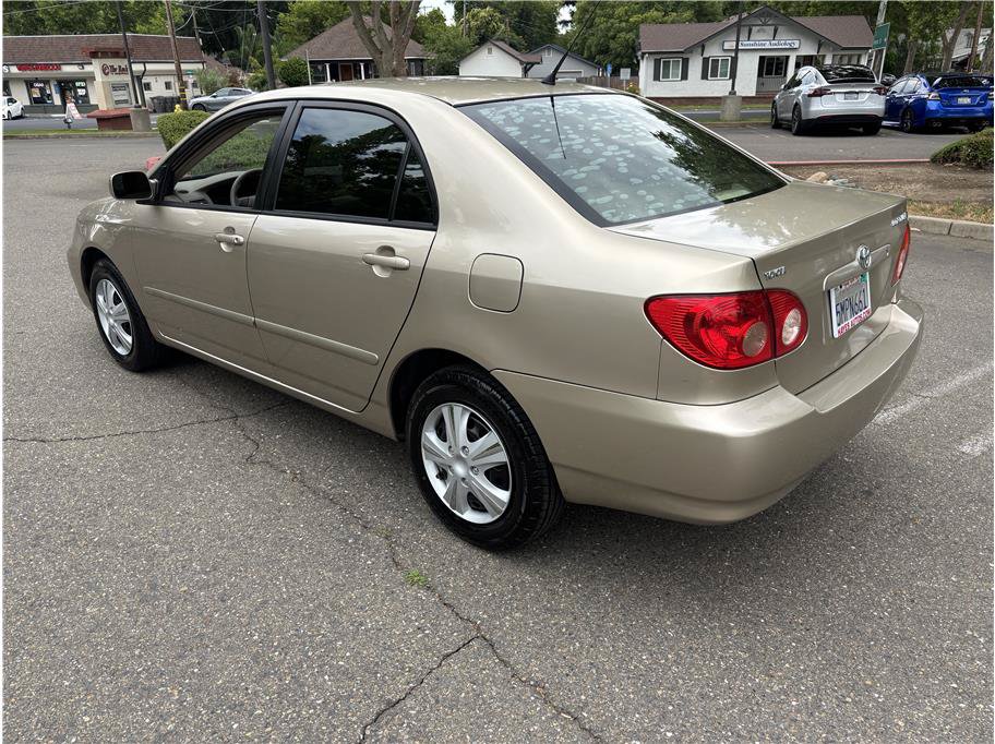 Used 2005 Toyota Corolla LE FWD image 8