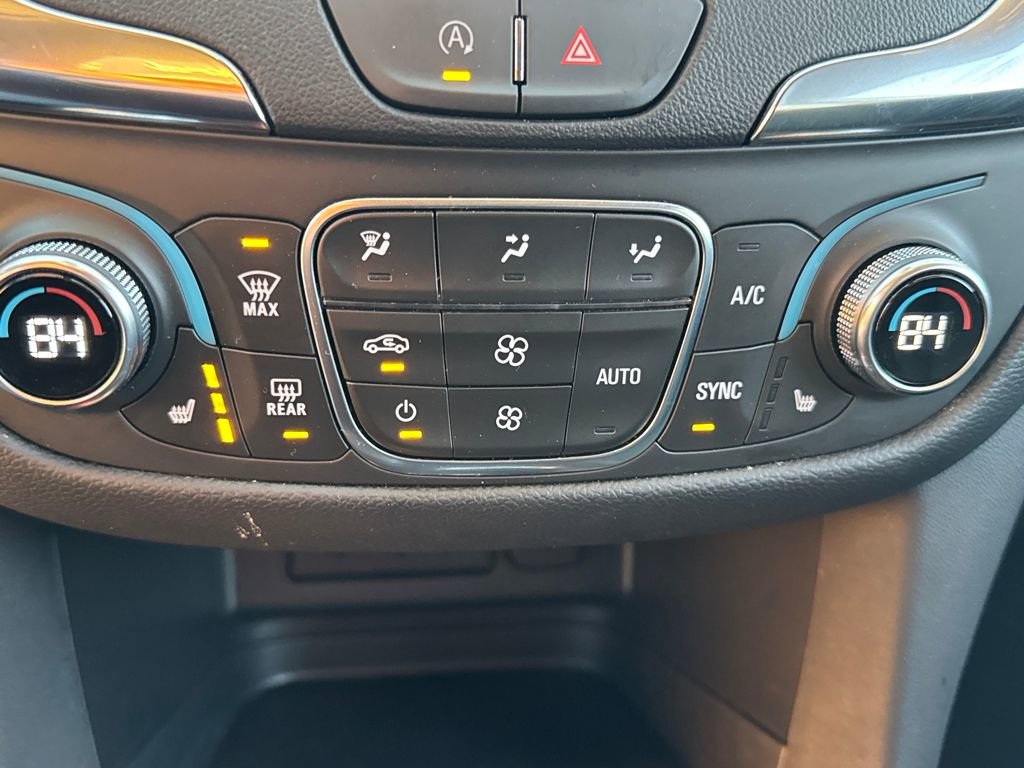 Used 2024 Chevrolet Equinox LT image 24