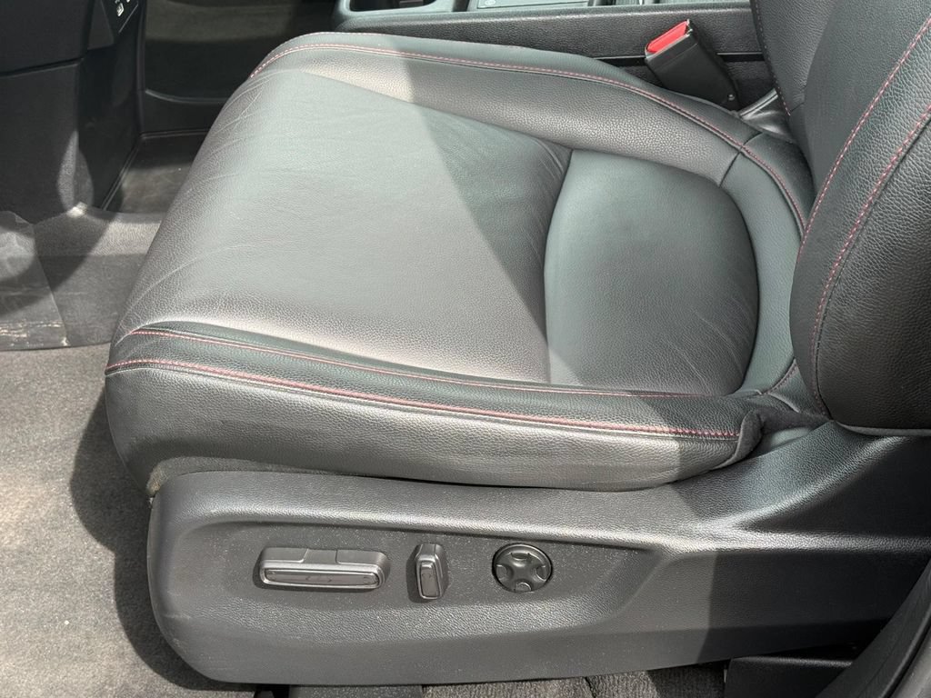 Used 2025 Honda Odyssey Sport-L image 22