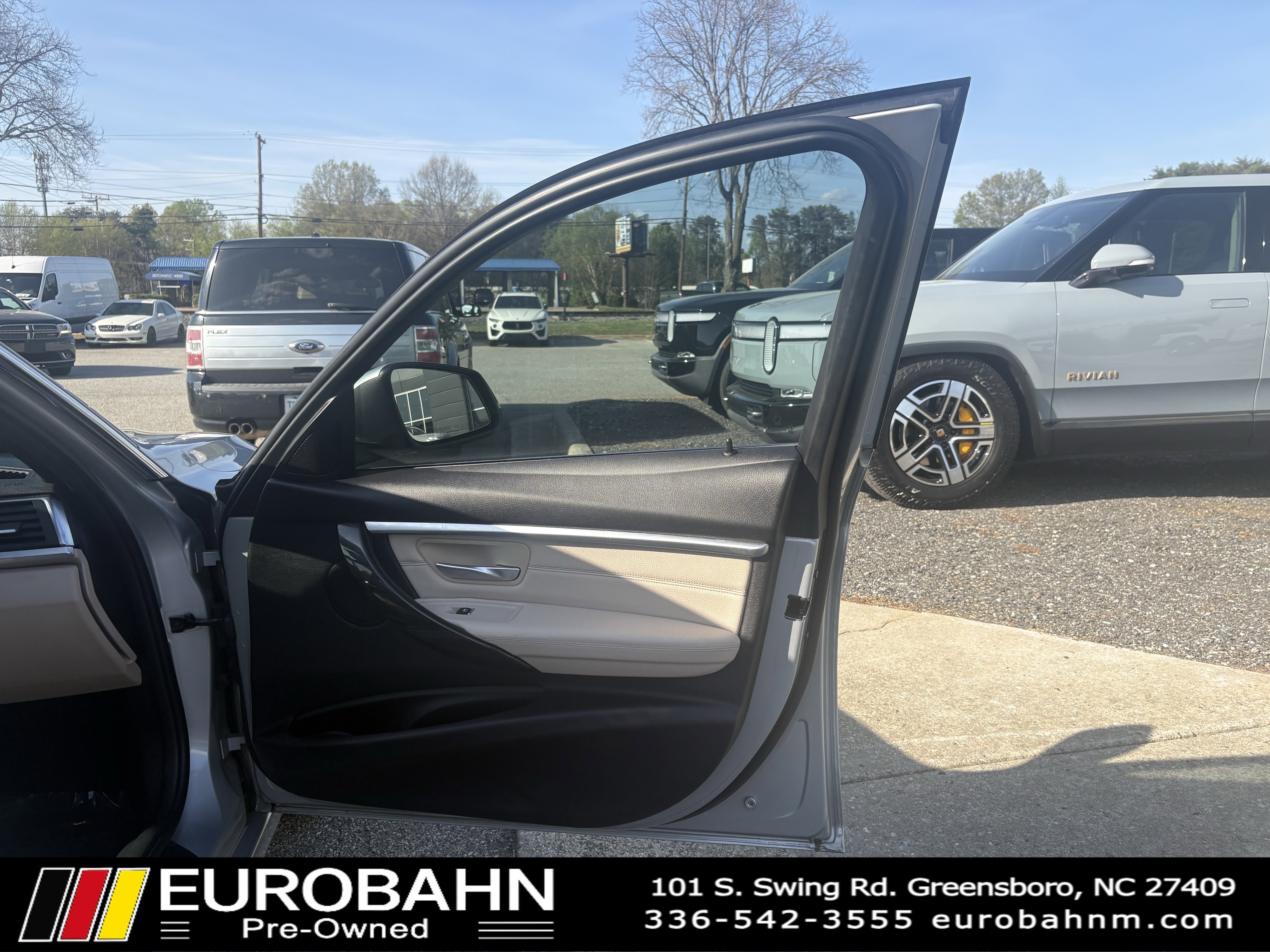 Used 2017 BMW 330i Sedan image 16