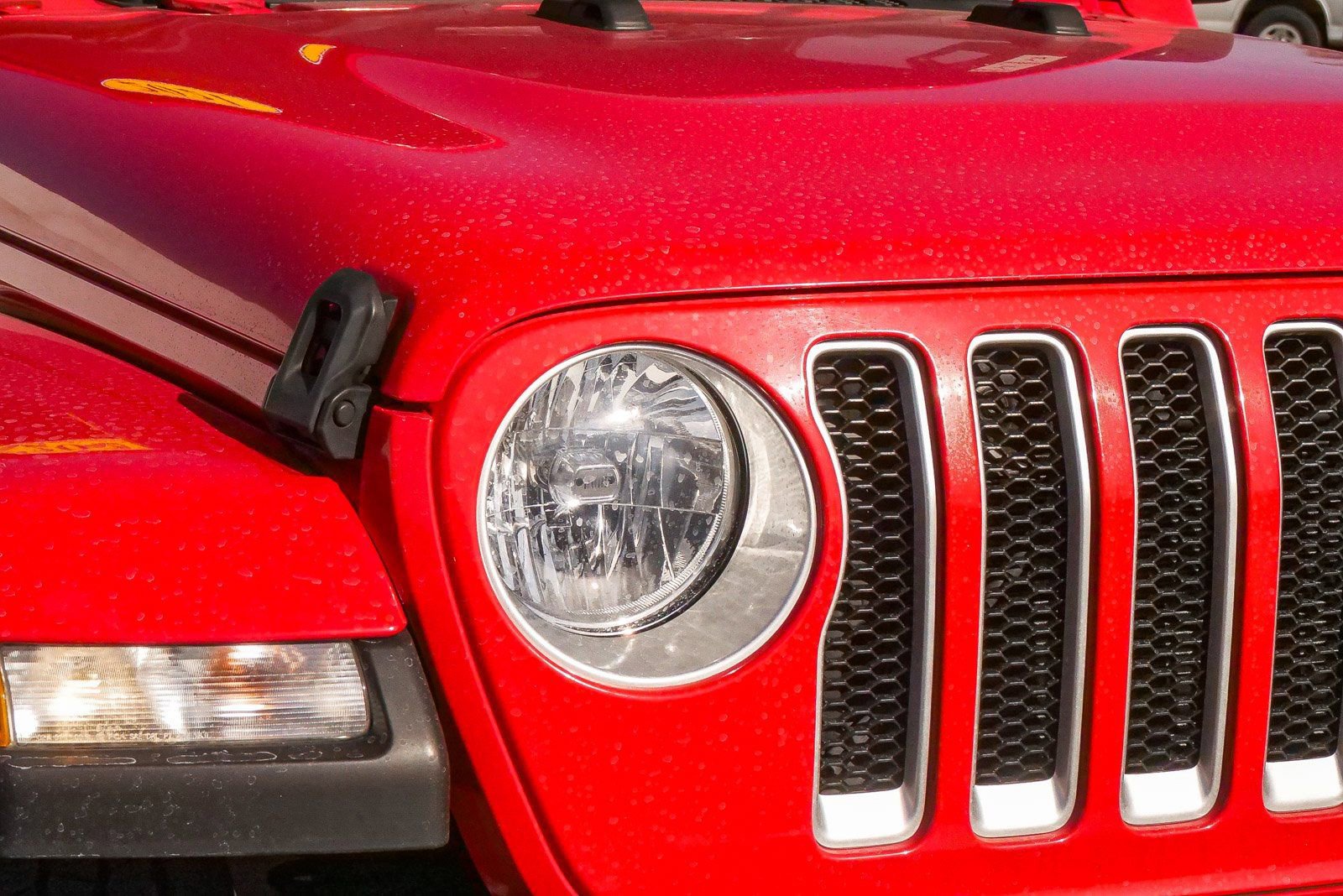 Used 2021 Jeep Wrangler Unlimited Sahara image 4