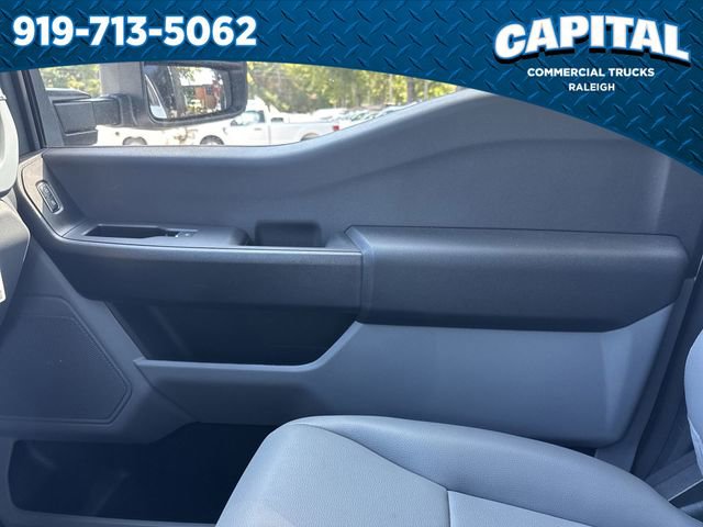 New 2025 Ford F550 2WD Regular Cab Super Duty image 27
