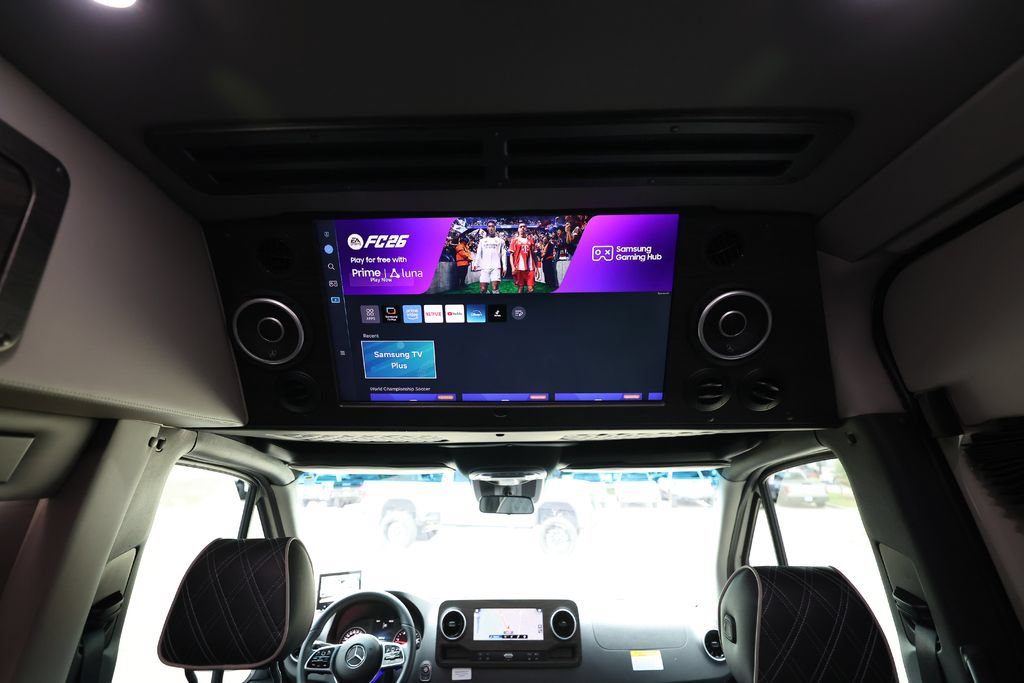 Used 2023 Mercedes-Benz Sprinter 3500 image 20
