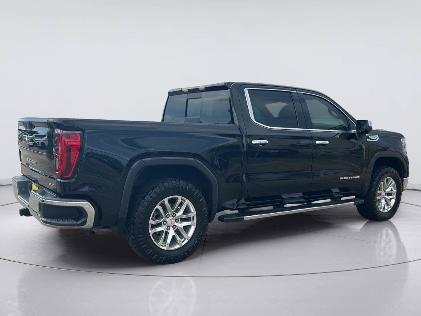 Used 2021 GMC Sierra 1500 SLT RWD image 6