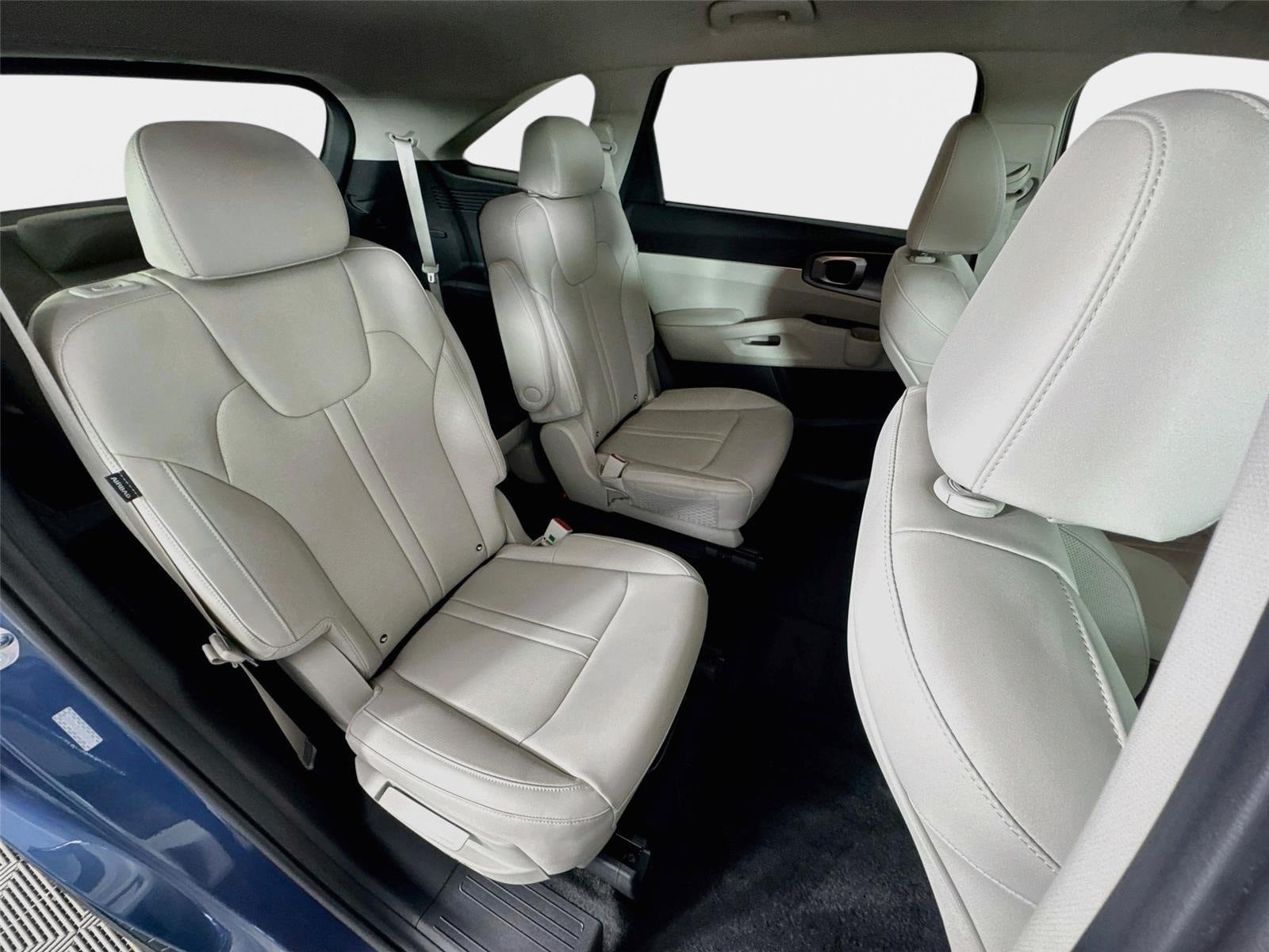 Used 2025 Kia Sorento EX FWD image 28