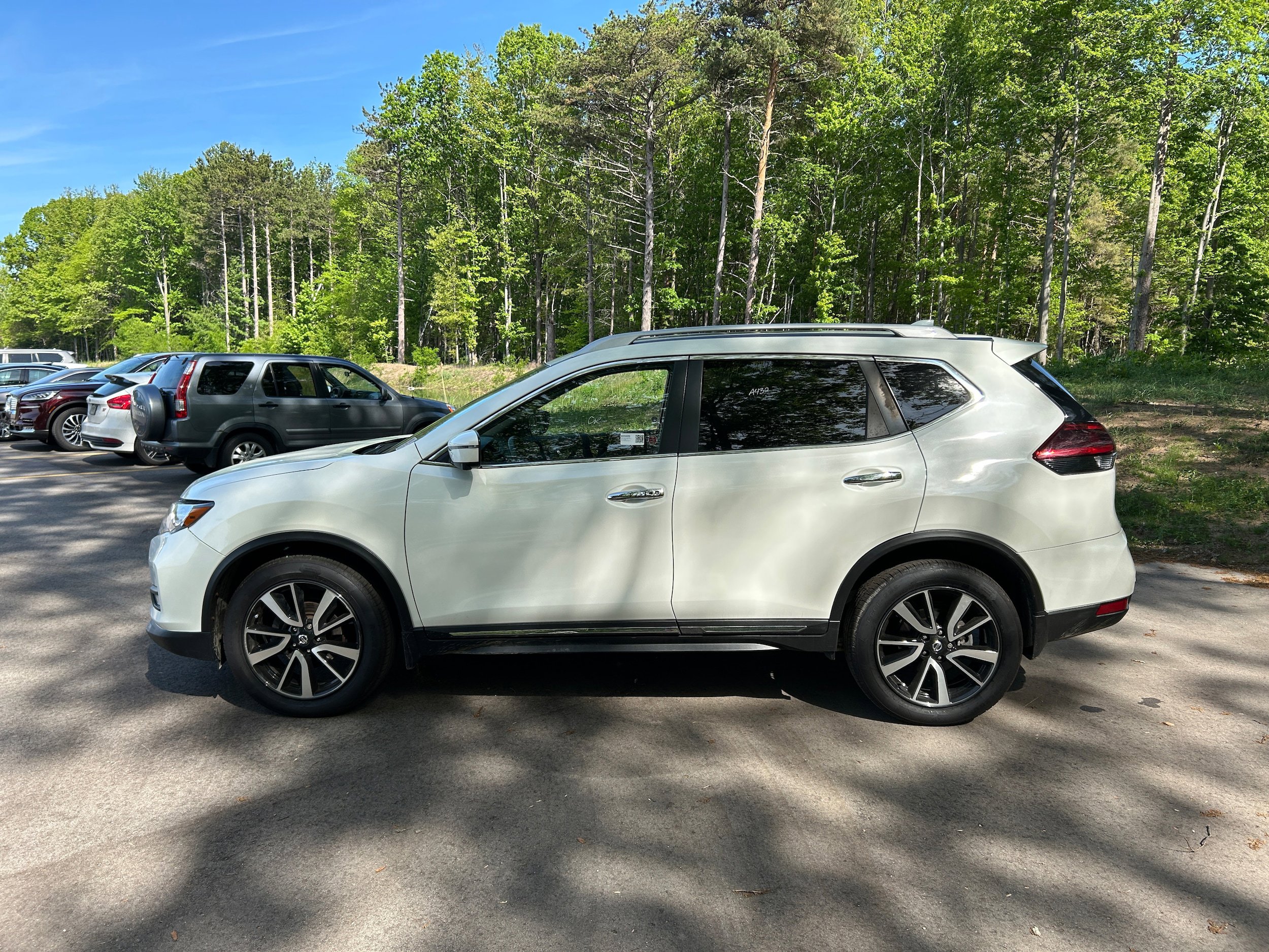 Used 2020 Nissan Rogue SL AWD/4WD image 14