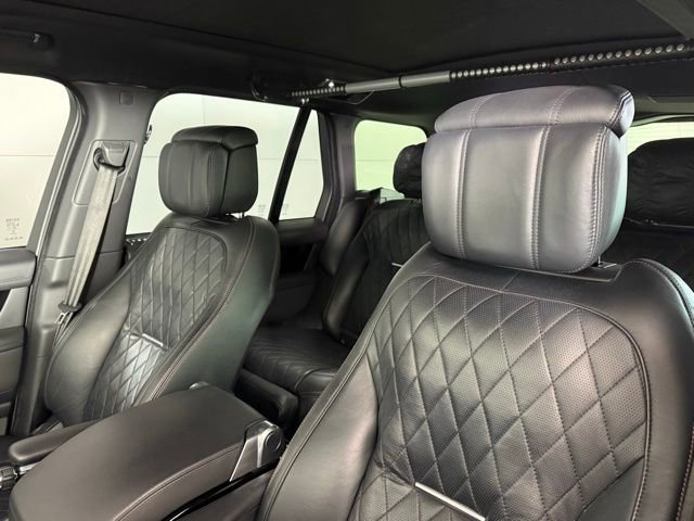 Certified 2021 Land Rover Range Rover SV Autobiography Dynamic image 5