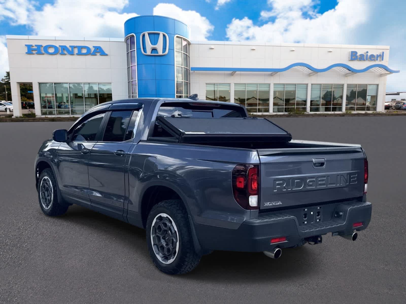 Used 2024 Honda Ridgeline RTL+ image 3