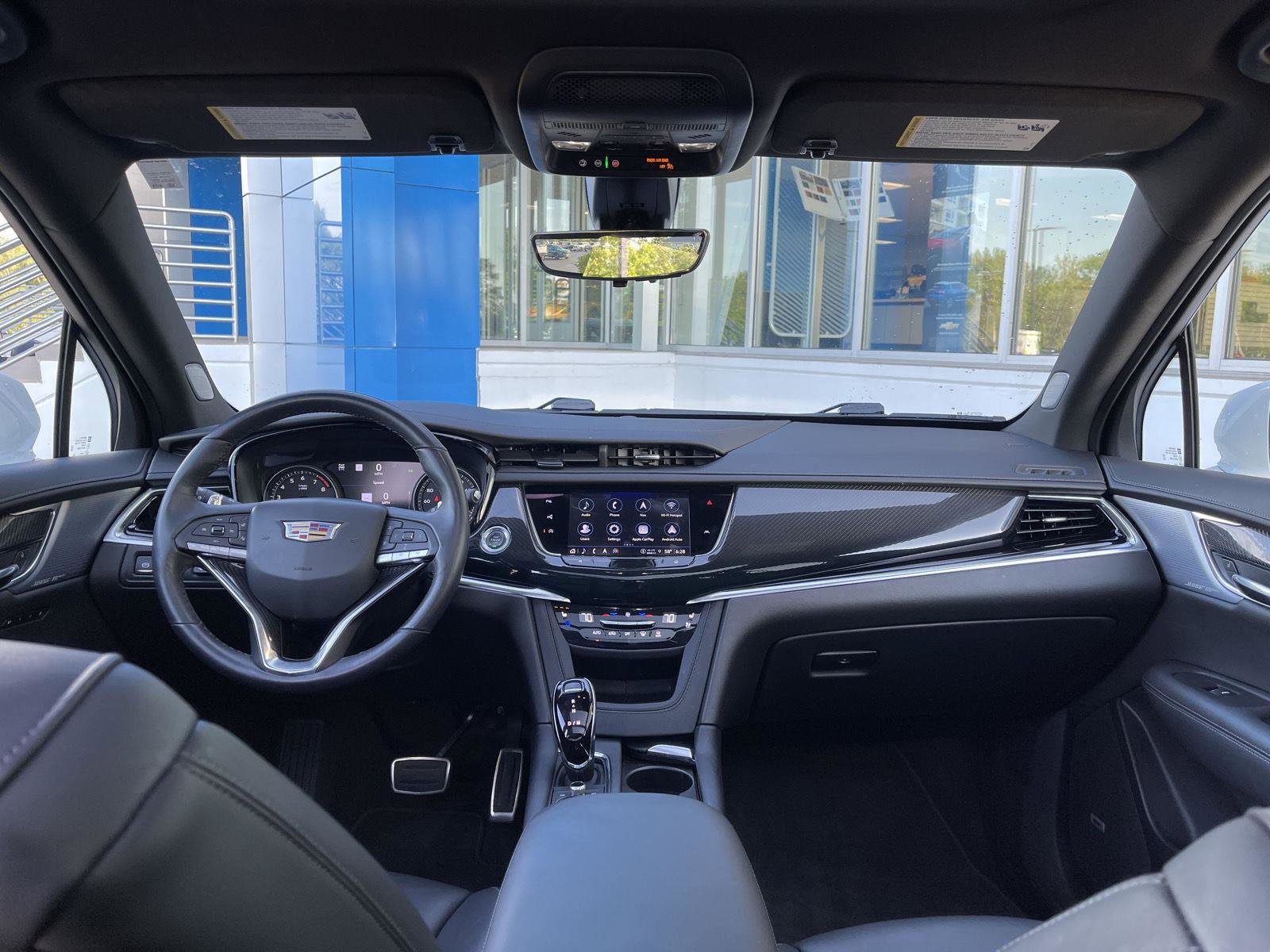 Used 2024 Cadillac XT6 Sport w/ Technology Package AWD/4WD image 27