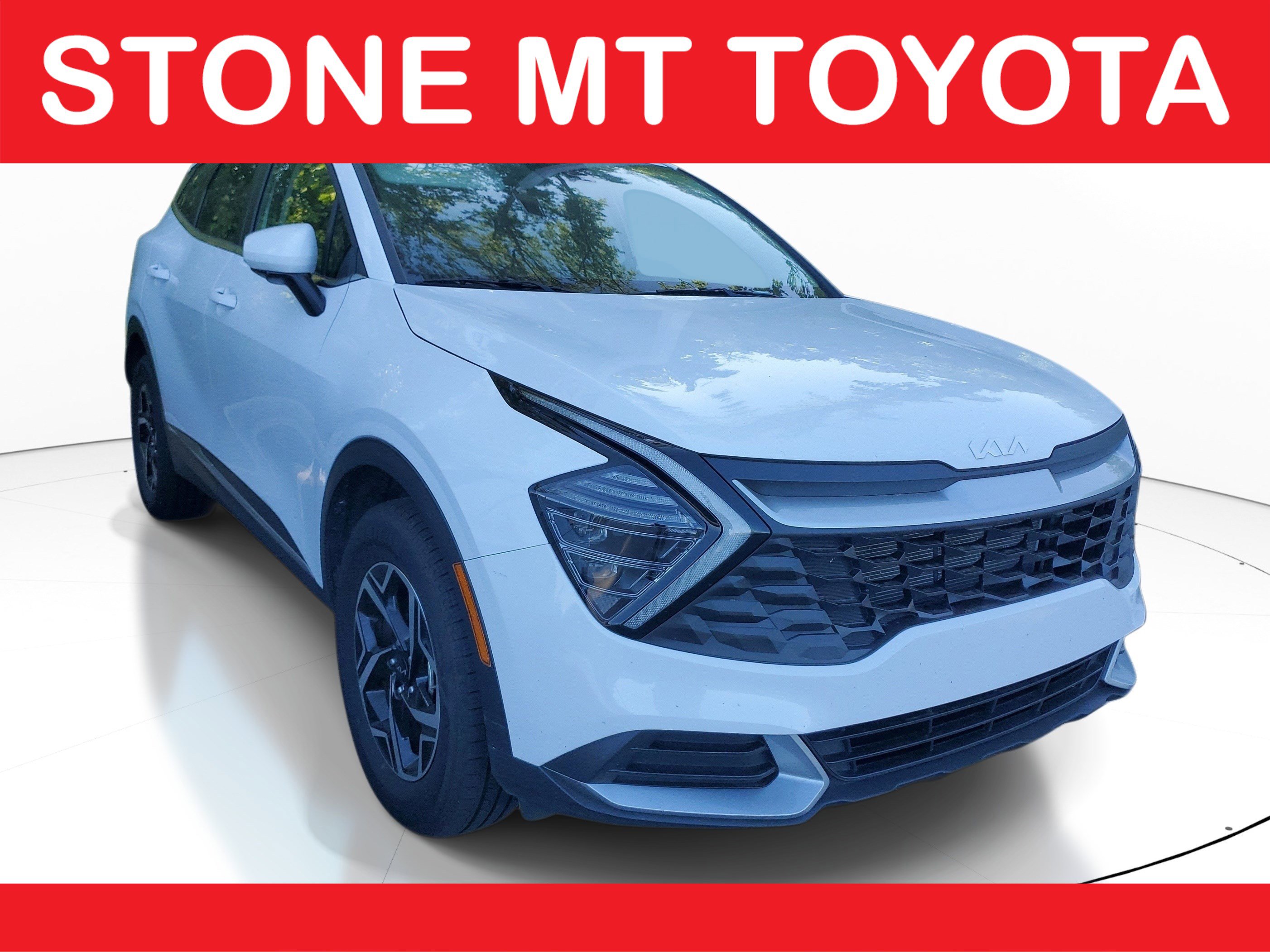 Used 2025 Kia Sportage LX