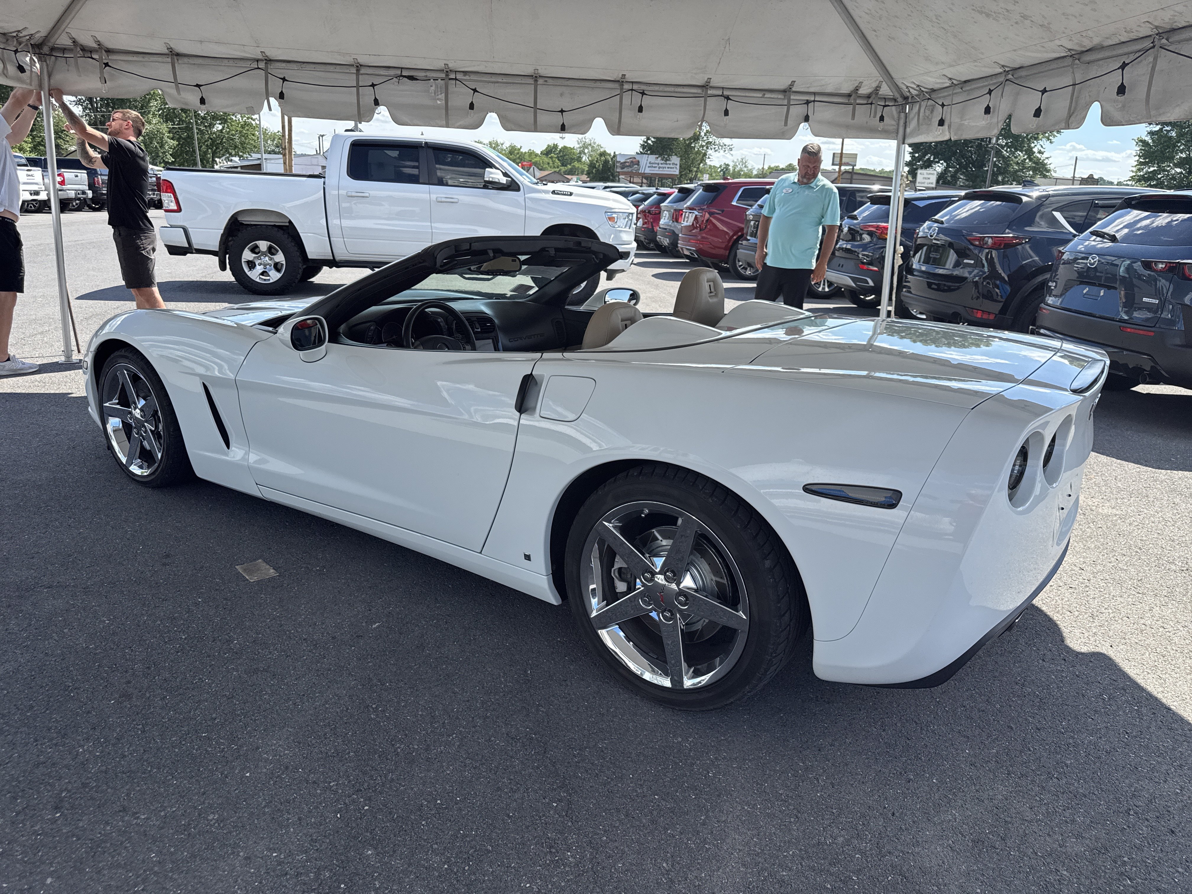 Used 2008 Chevrolet Corvette Convertible w/ Preferred Equipment Group RWD image 7