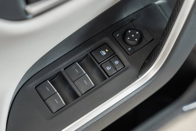 New 2025 Toyota RAV4 Limited image 40