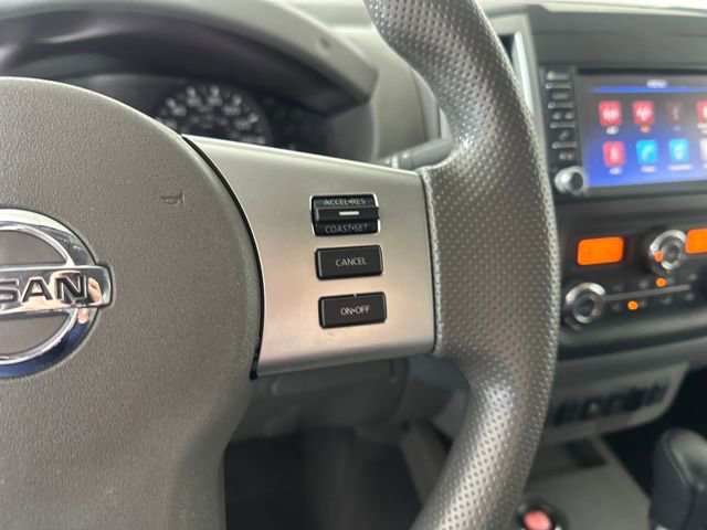 Used 2020 Nissan Frontier SV image 16