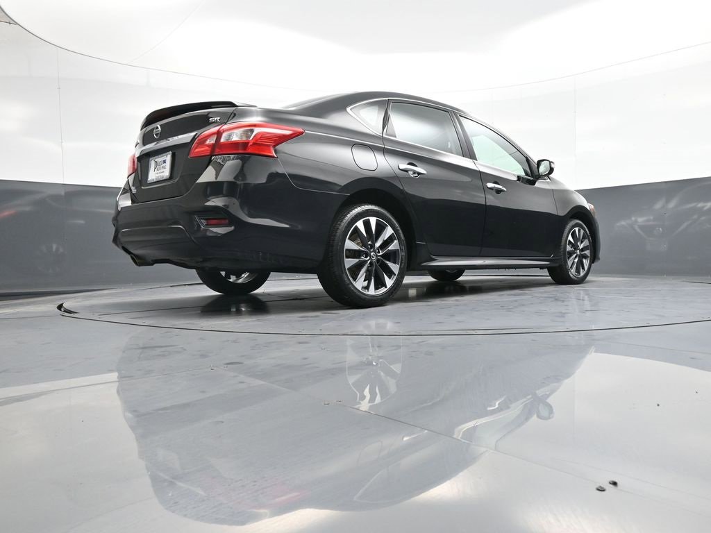 Used 2016 Nissan Sentra SR image 28
