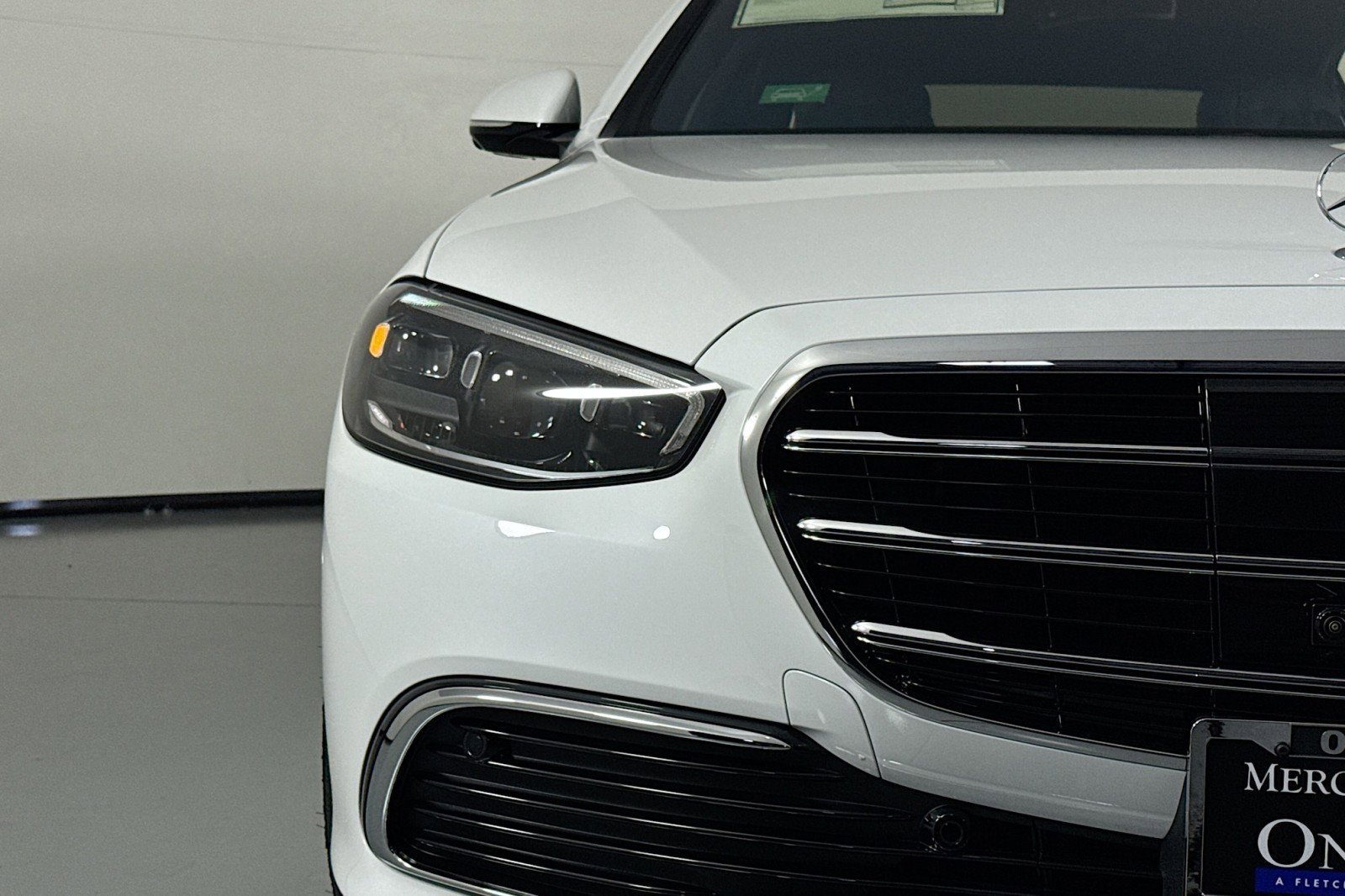 New 2026 Mercedes-Benz S 580e 4MATIC Sedan image 13