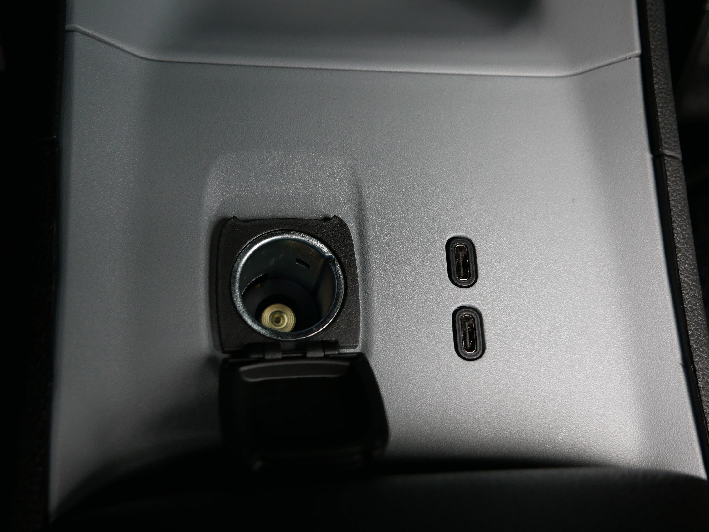 New 2027 Chevrolet Bolt RS w/ Technology Package FWD image 22