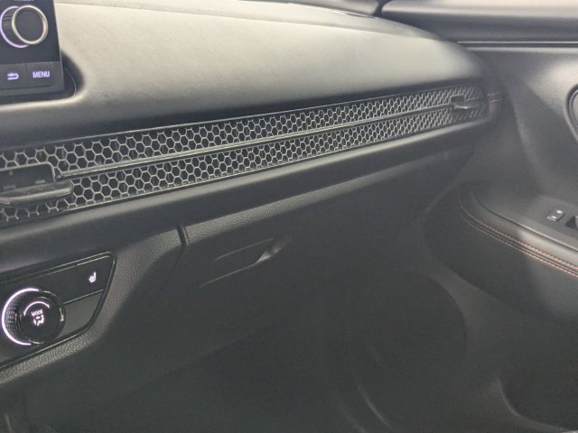 Certified 2025 Honda HR-V Sport image 29