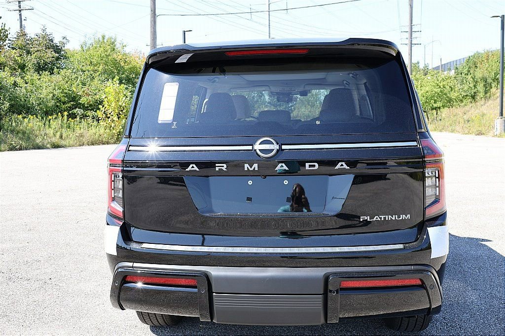 New 2026 Nissan Armada Platinum image 4