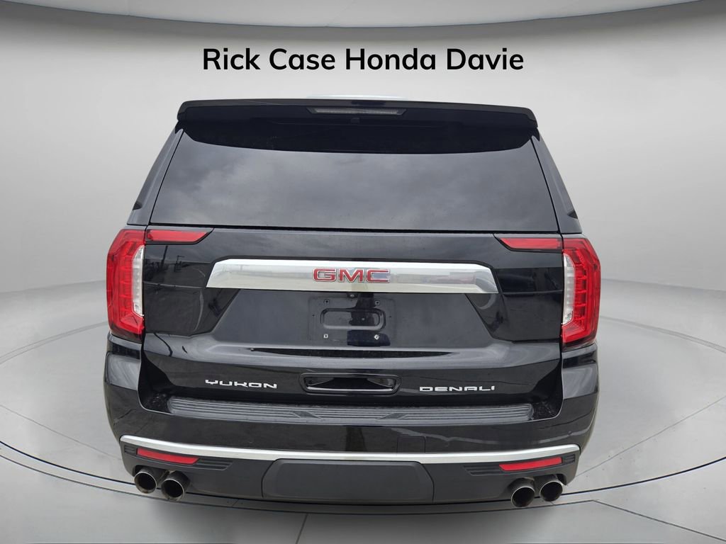 Used 2023 GMC Yukon Denali RWD image 6