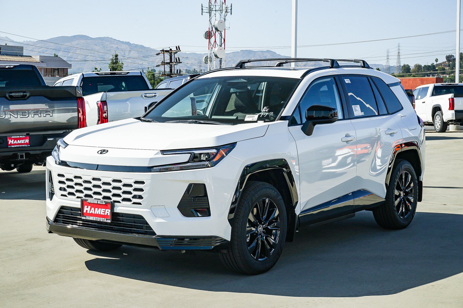 New 2026 Toyota RAV4 SE w/ Convenience Package AWD/4WD image 3