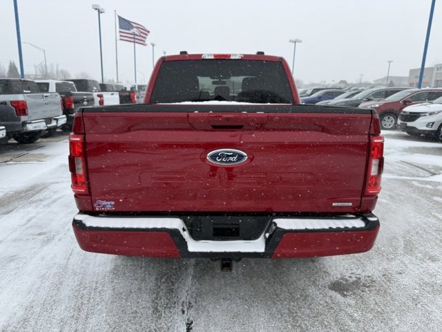 Certified 2022 Ford F150 XLT w/ Equipment Group 302A High image 5