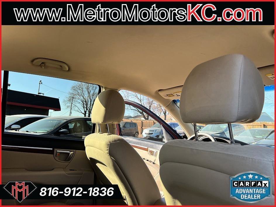 Used 2009 Hyundai Santa Fe GLS image 35