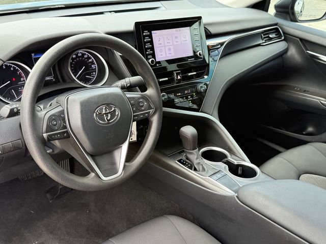 Used 2023 Toyota Camry LE image 10