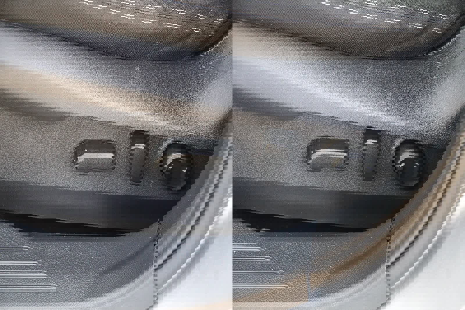 Used 2023 Subaru Outback Premium image 20