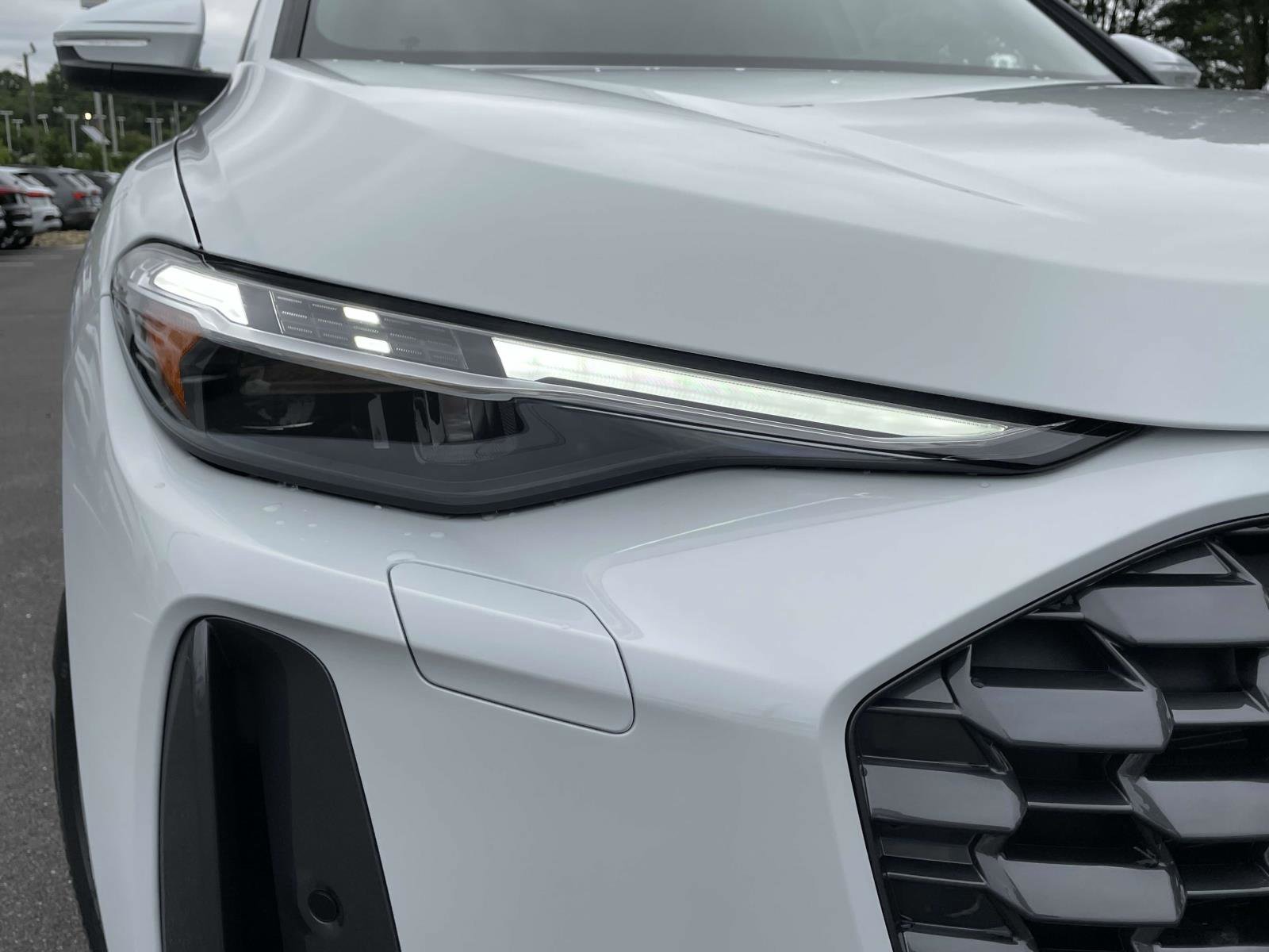 New 2025 Audi Q5 Premium Plus image 9