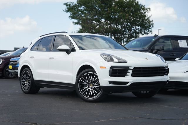 Used 2019 Porsche Cayenne AWD/4WD image 2