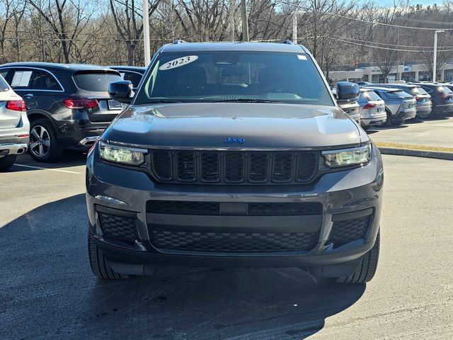 Used 2023 Jeep Grand Cherokee L Altitude image 4