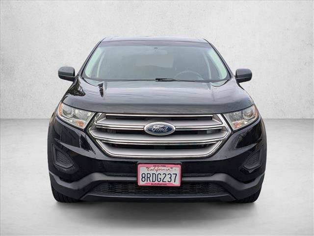 Used 2017 Ford Edge SE FWD image 2