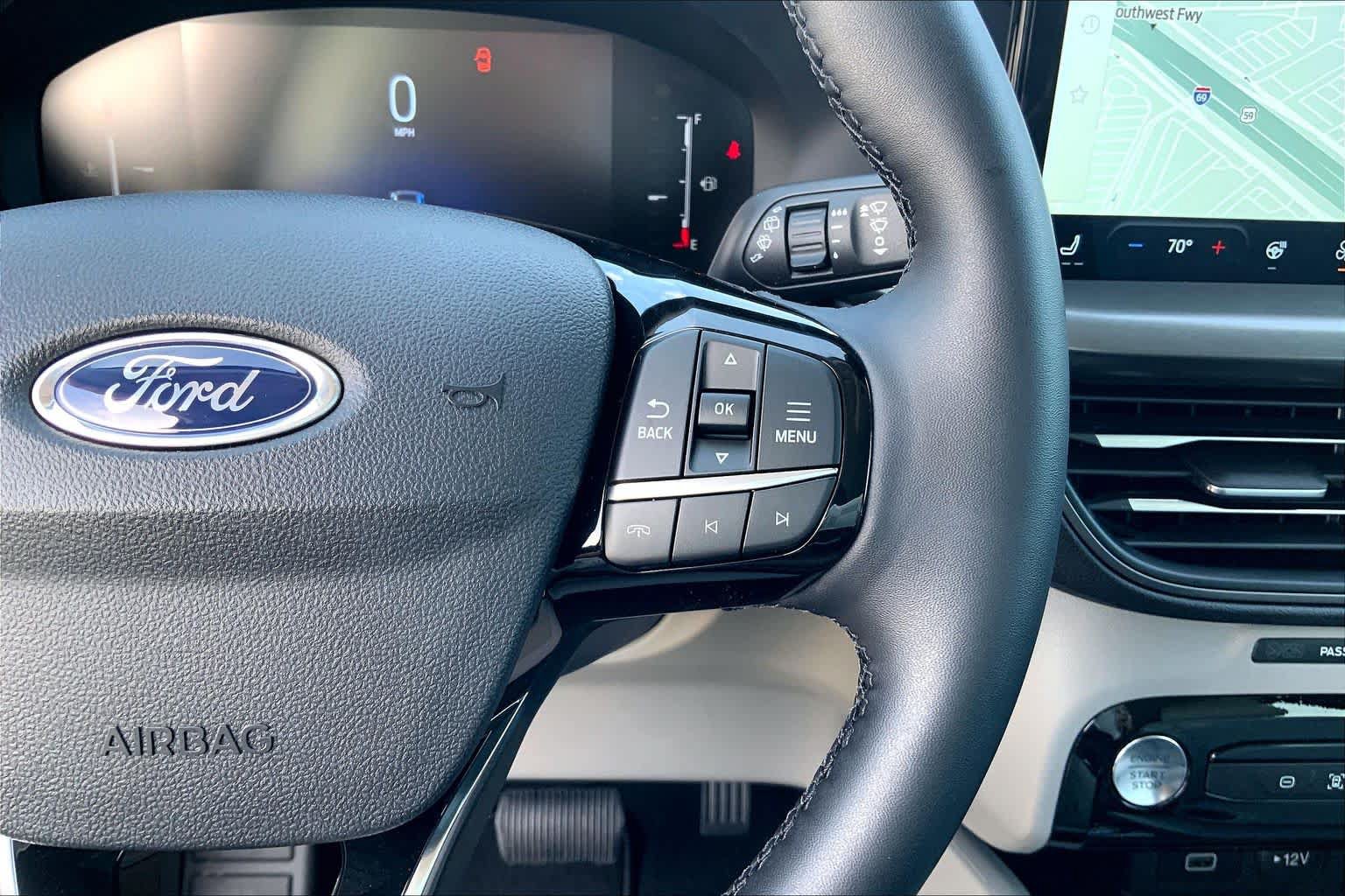 Used 2025 Ford Escape SE FWD image 48