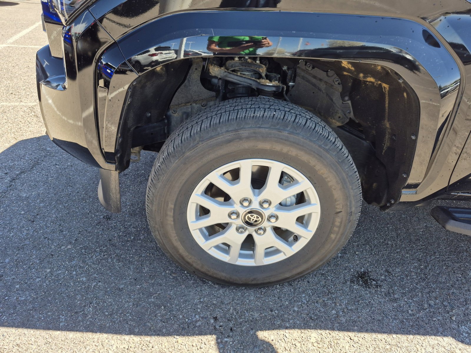 Certified 2025 Toyota Tacoma SR5 image 23