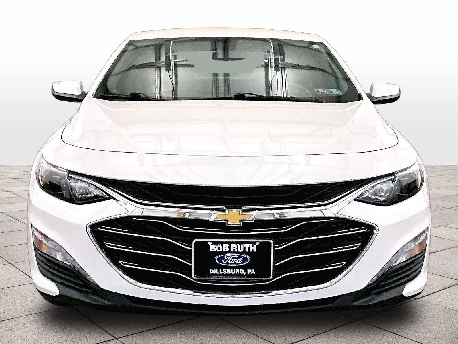 Used 2022 Chevrolet Malibu LT image 3