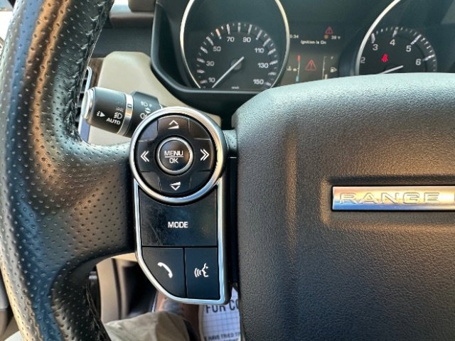 Used 2015 Land Rover Range Rover Sport HSE image 20