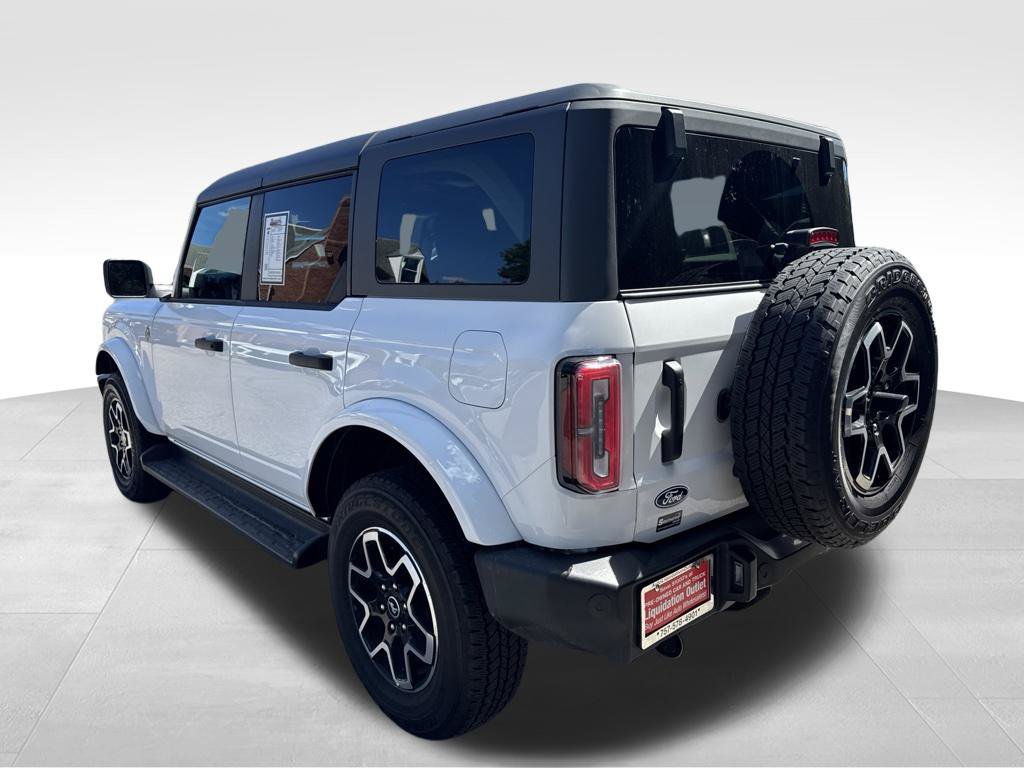 Used 2026 Ford Bronco Outer Banks AWD/4WD image 3