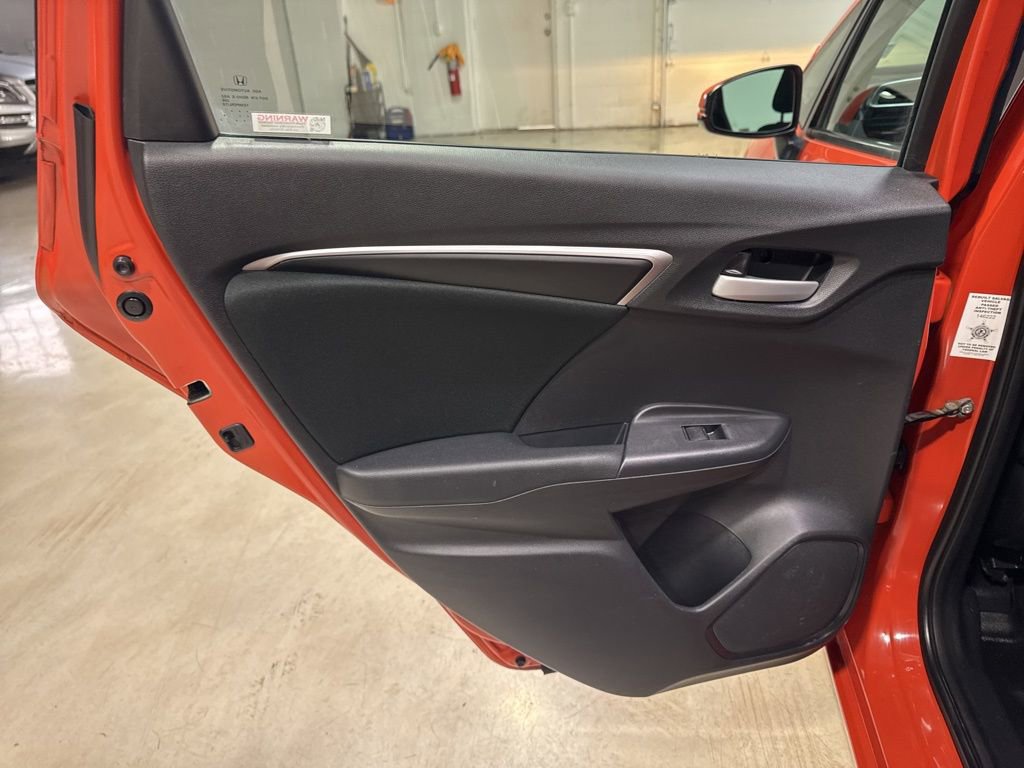 Used 2018 Honda Fit LX image 27