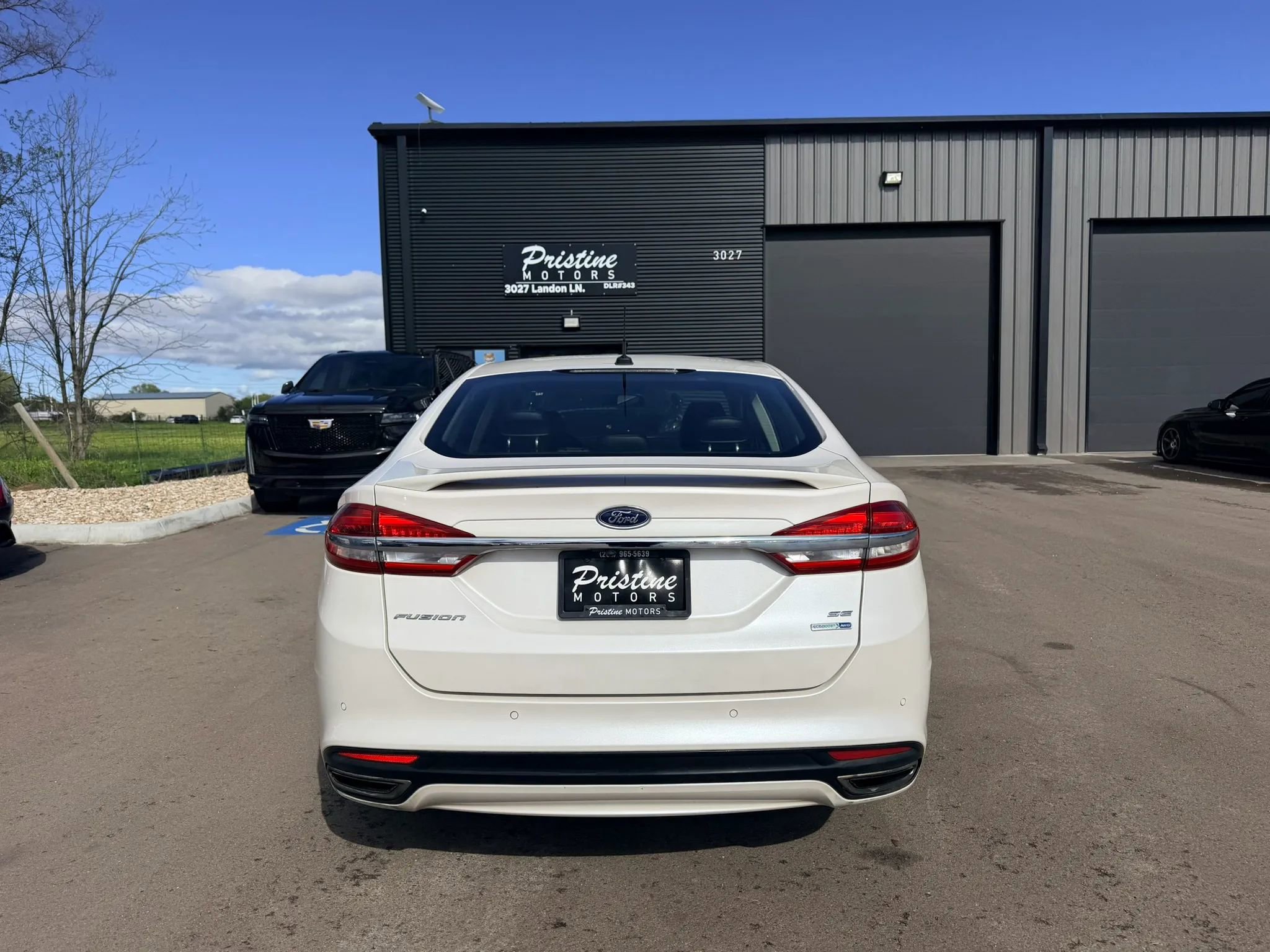 Used 2018 Ford Fusion SE w/ Equipment Group 201A AWD/4WD image 5