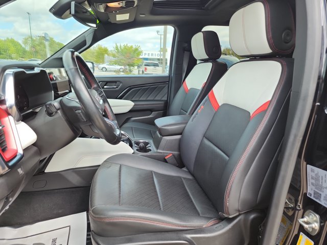 Used 2024 GMC Canyon AT4X AWD/4WD image 12