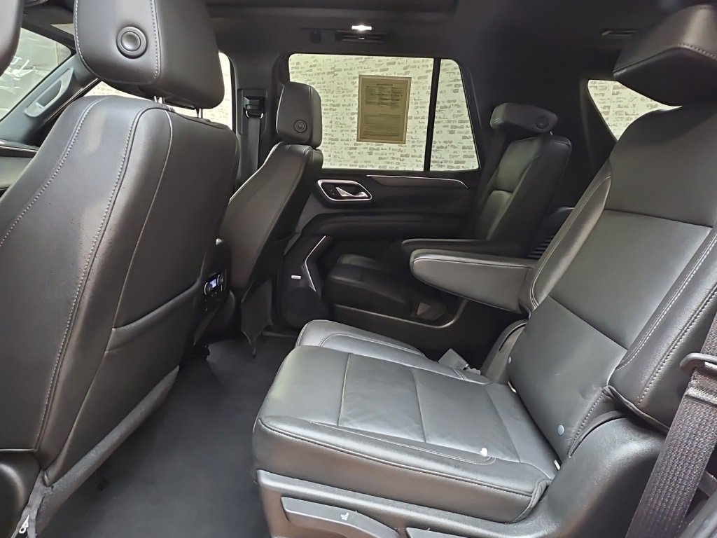 Used 2021 Chevrolet Tahoe Z71 w/ Z71 Signature Package image 17