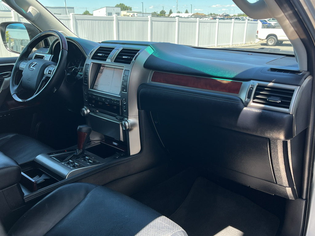Used 2013 Lexus GX 460 Premium AWD/4WD image 33