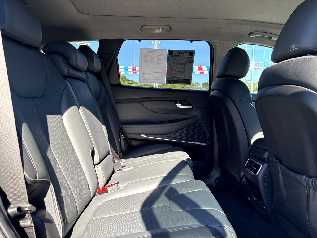Used 2022 Hyundai Santa Fe Limited image 23