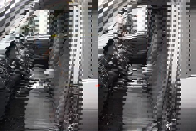 Used 2022 Nissan Frontier S image 13