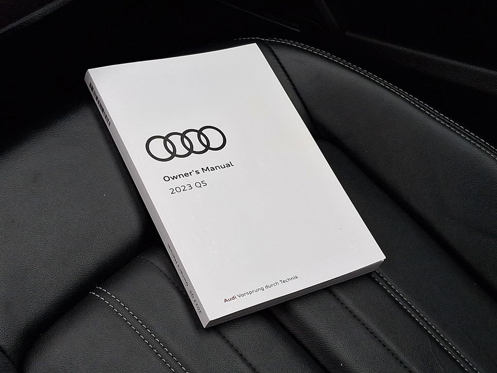 Used 2023 Audi Q5 2.0T Premium Plus w/ Premium Plus Package AWD/4WD image 27
